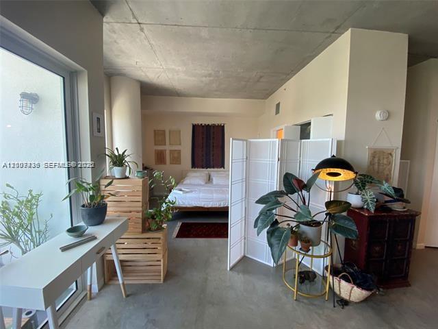 10 SW South River Dr #909, Miami FL 33130