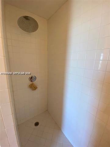 10 SW South River Dr #909, Miami FL 33130