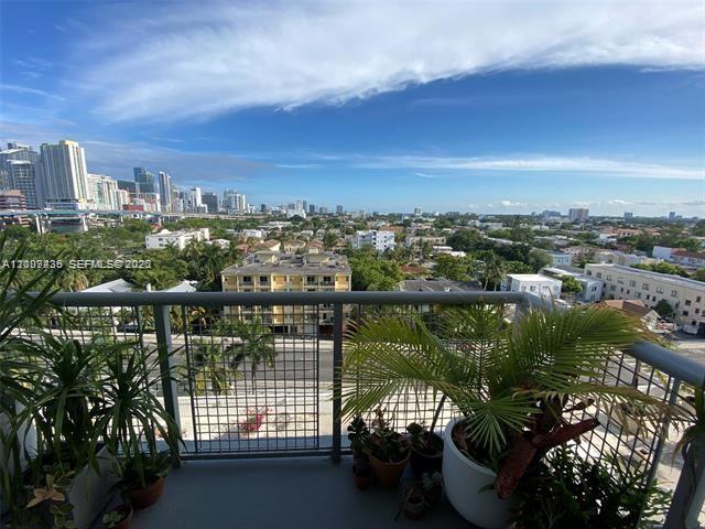 10 SW South River Dr #909, Miami FL 33130