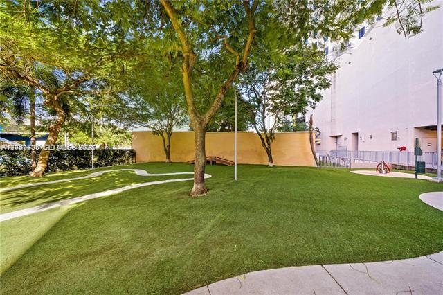 10 SW South River Dr #909, Miami FL 33130