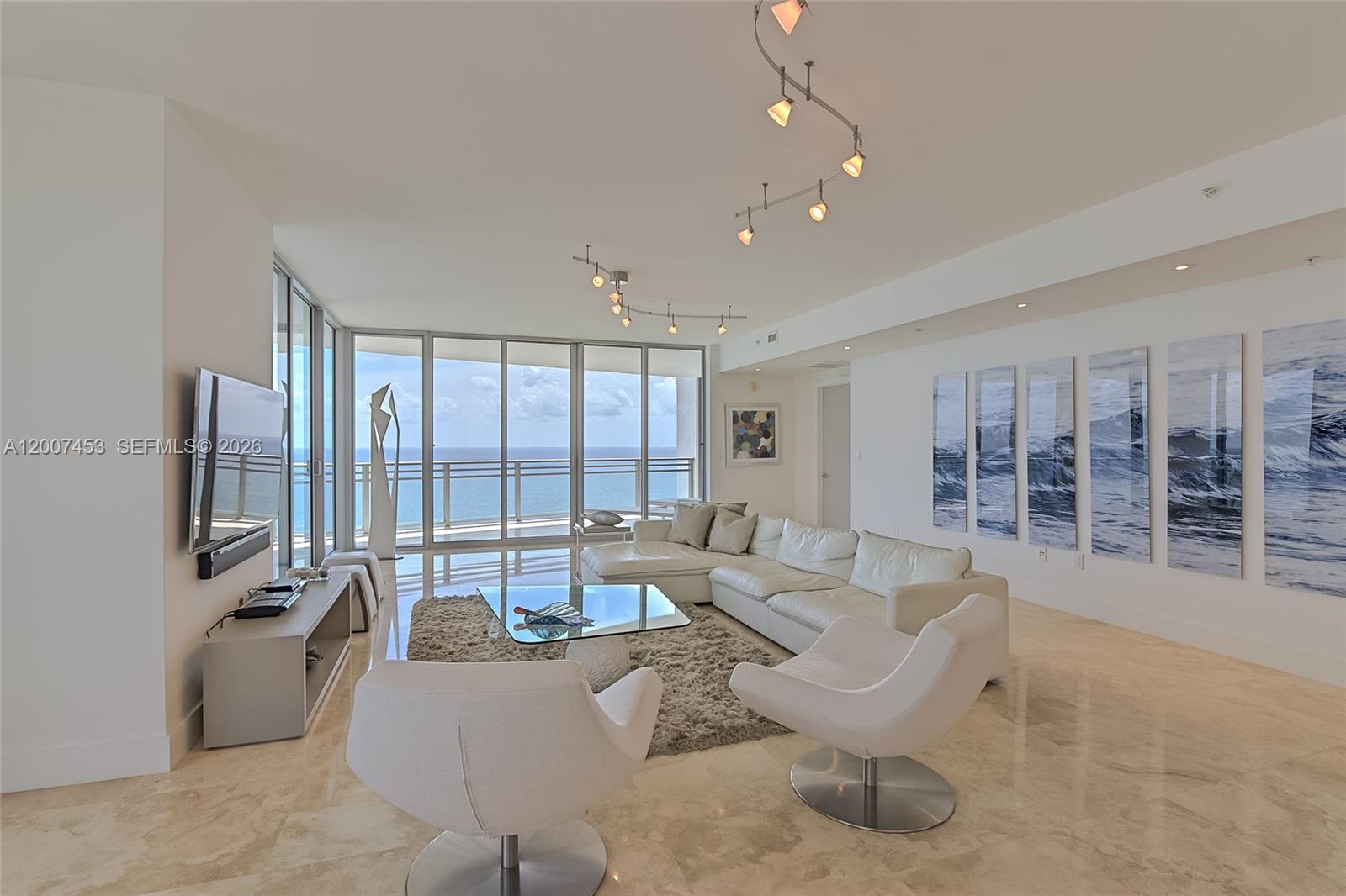 3535 S OCEAN DR #2002, Hollywood FL 33019