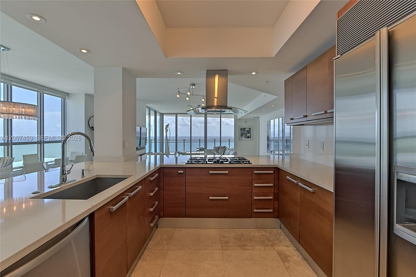3535 S OCEAN DR #2002, Hollywood FL 33019
