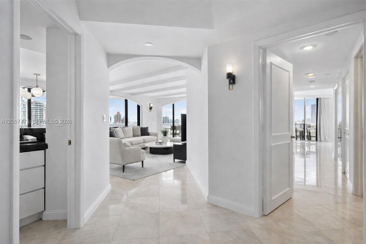 3000 Island Blvd #2305, Aventura FL 33160