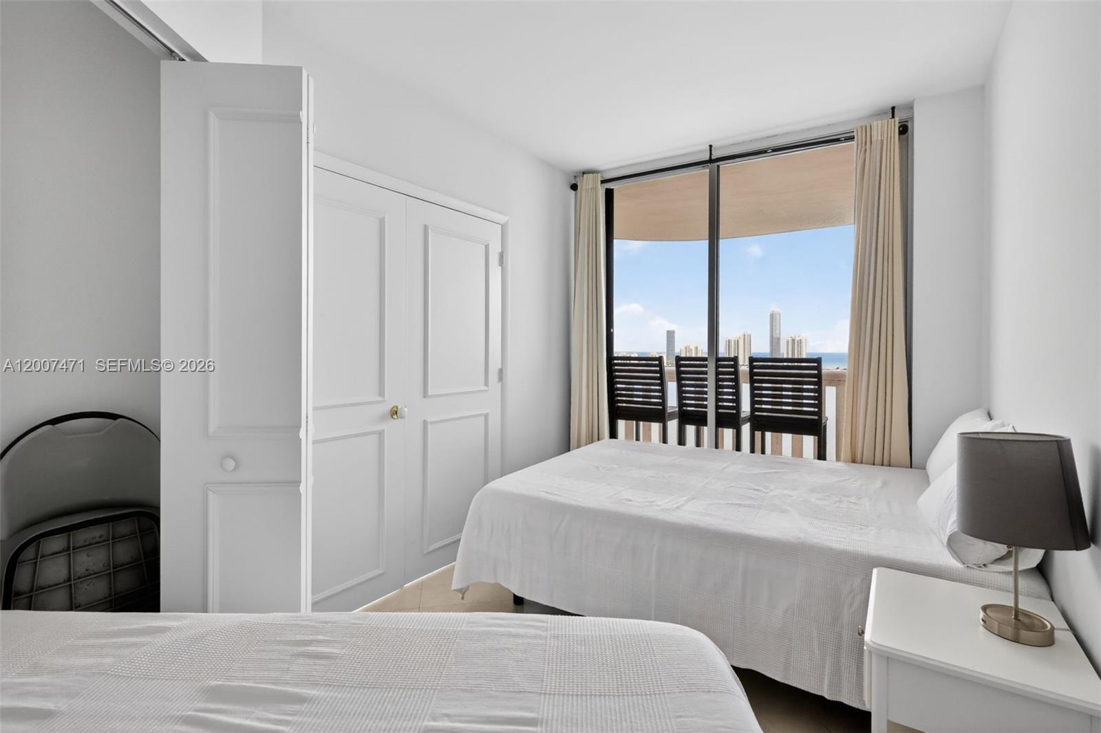 3000 Island Blvd #2305, Aventura FL 33160