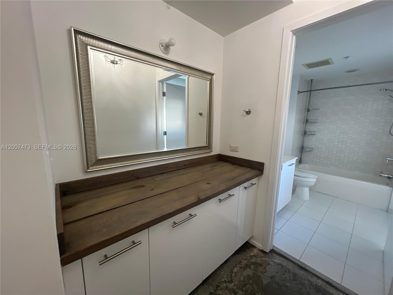 3470 E Coast Ave #H0501, Miami FL 33137