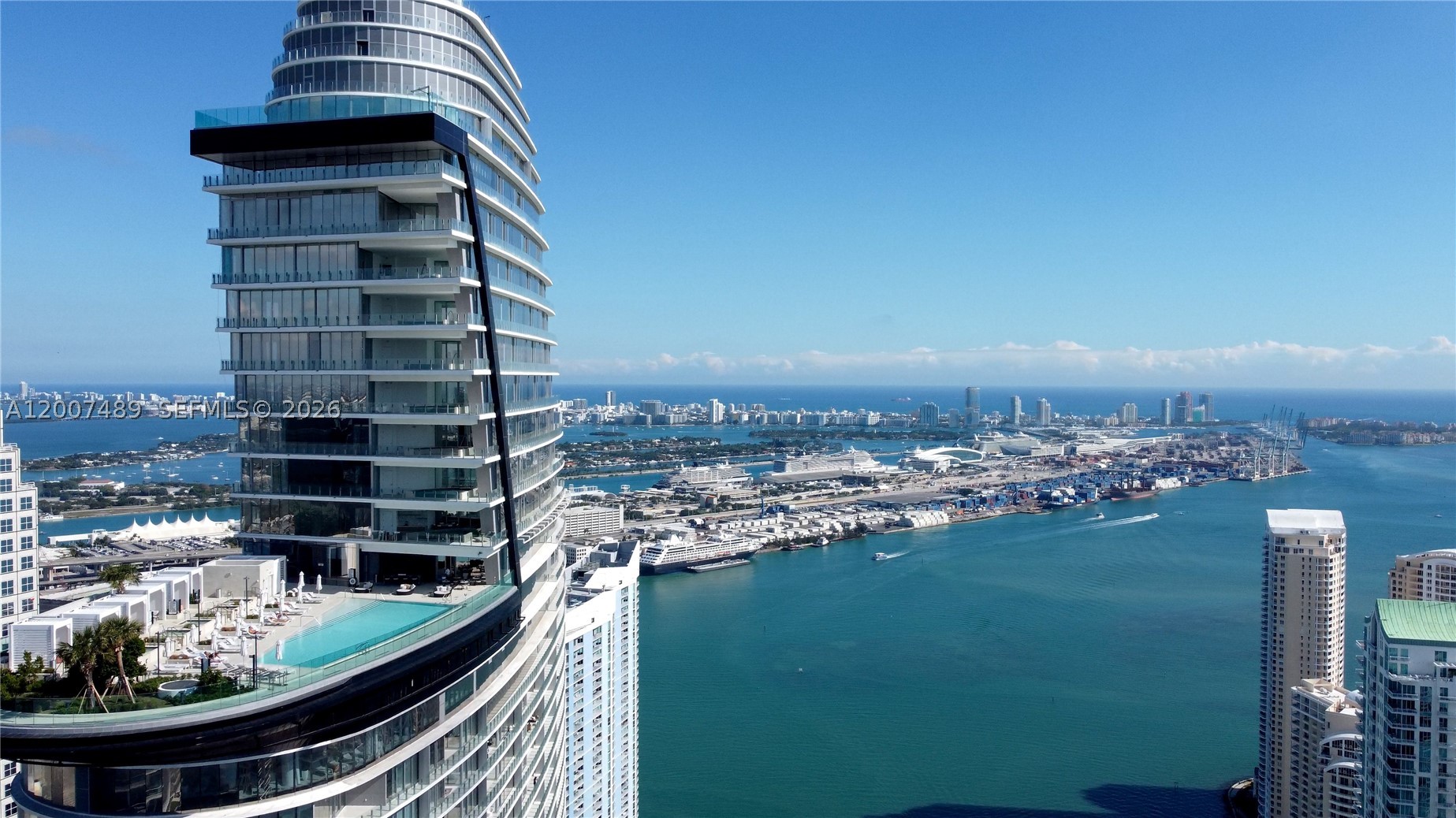 300 Biscayne Blvd Way #2802, Miami FL 33131