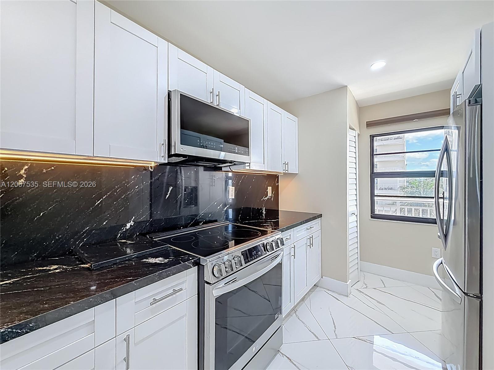 3100 NE 48th St #507, Fort Lauderdale FL 33308