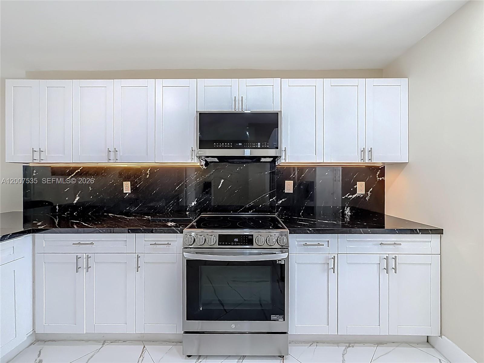 3100 NE 48th St #507, Fort Lauderdale FL 33308