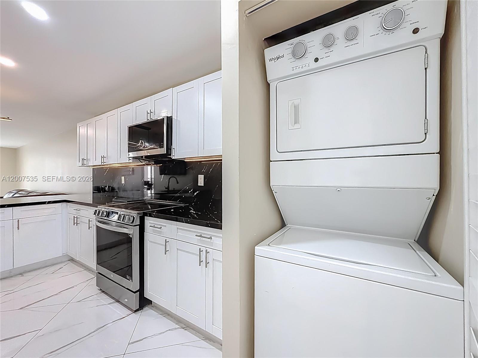 3100 NE 48th St #507, Fort Lauderdale FL 33308