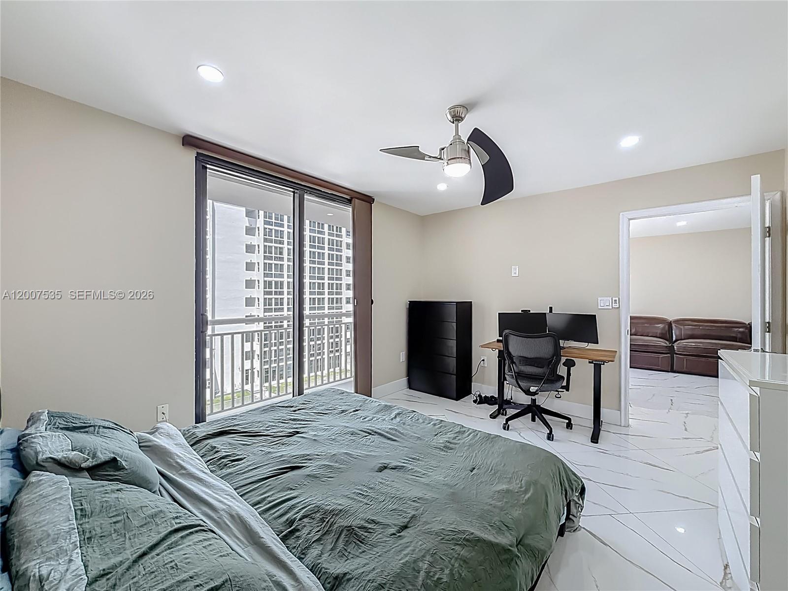3100 NE 48th St #507, Fort Lauderdale FL 33308