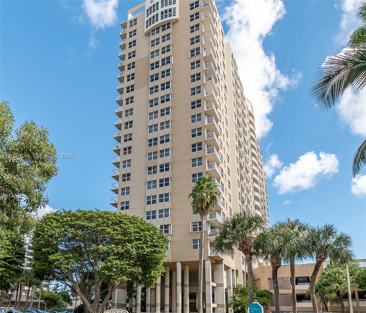 770 Claughton Island Dr #1905, Miami FL 33131