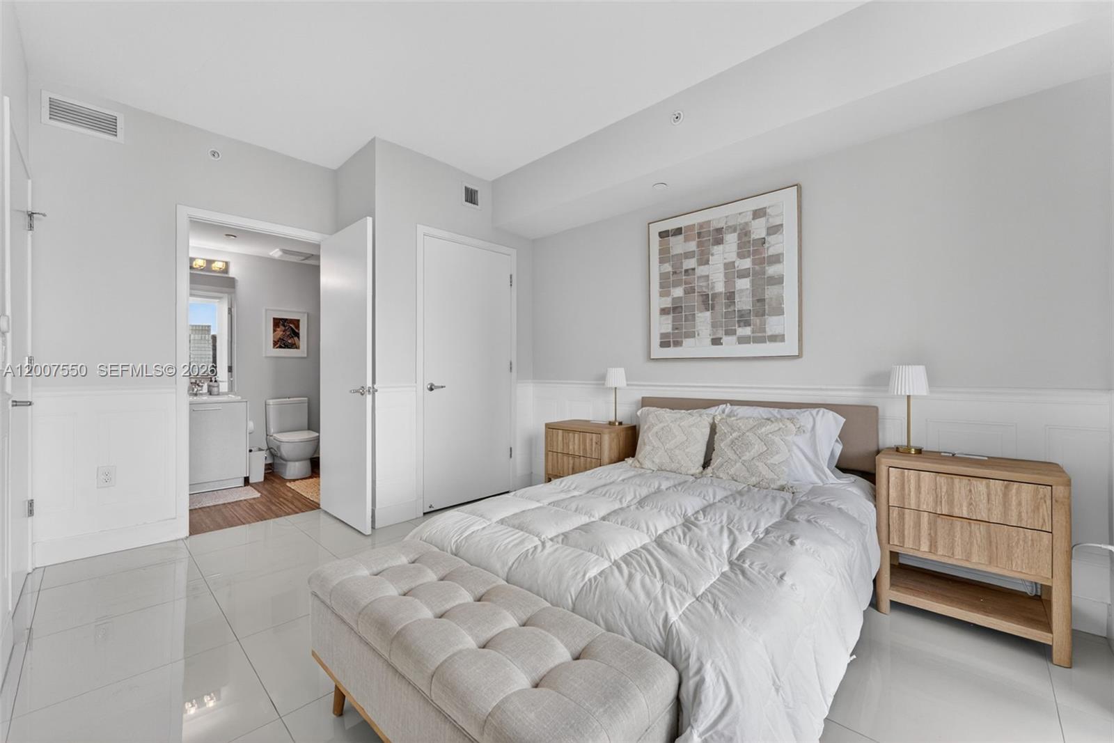 1010 Brickell Ave #3004, Miami FL 33131