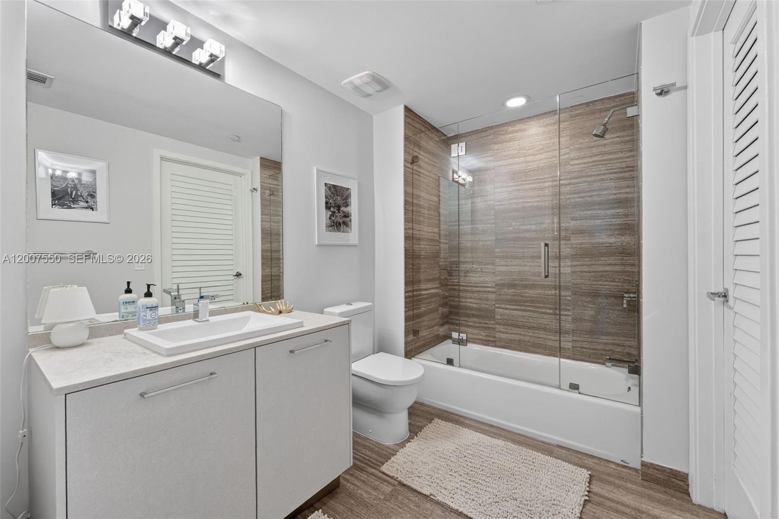 1010 Brickell Ave #3004, Miami FL 33131