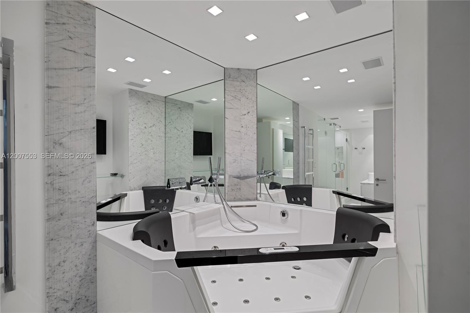 10155 Collins Ave #1210, Bal Harbour FL 33154