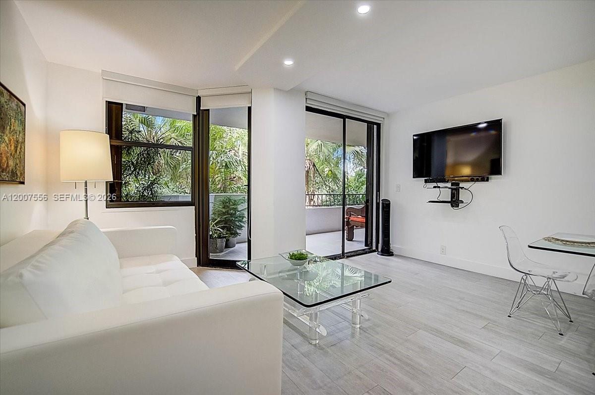 101 E Crandon Blvd #276, Key Biscayne FL 33149