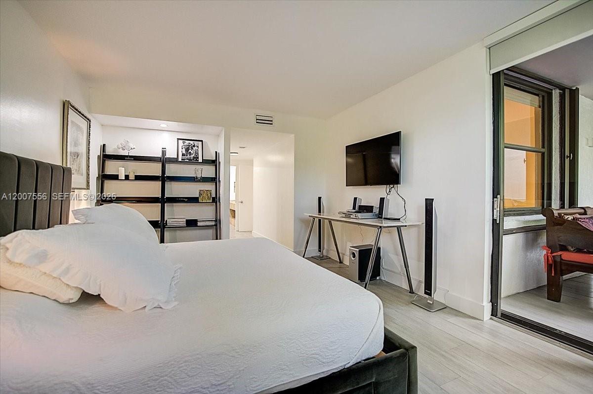 101 E Crandon Blvd #276, Key Biscayne FL 33149