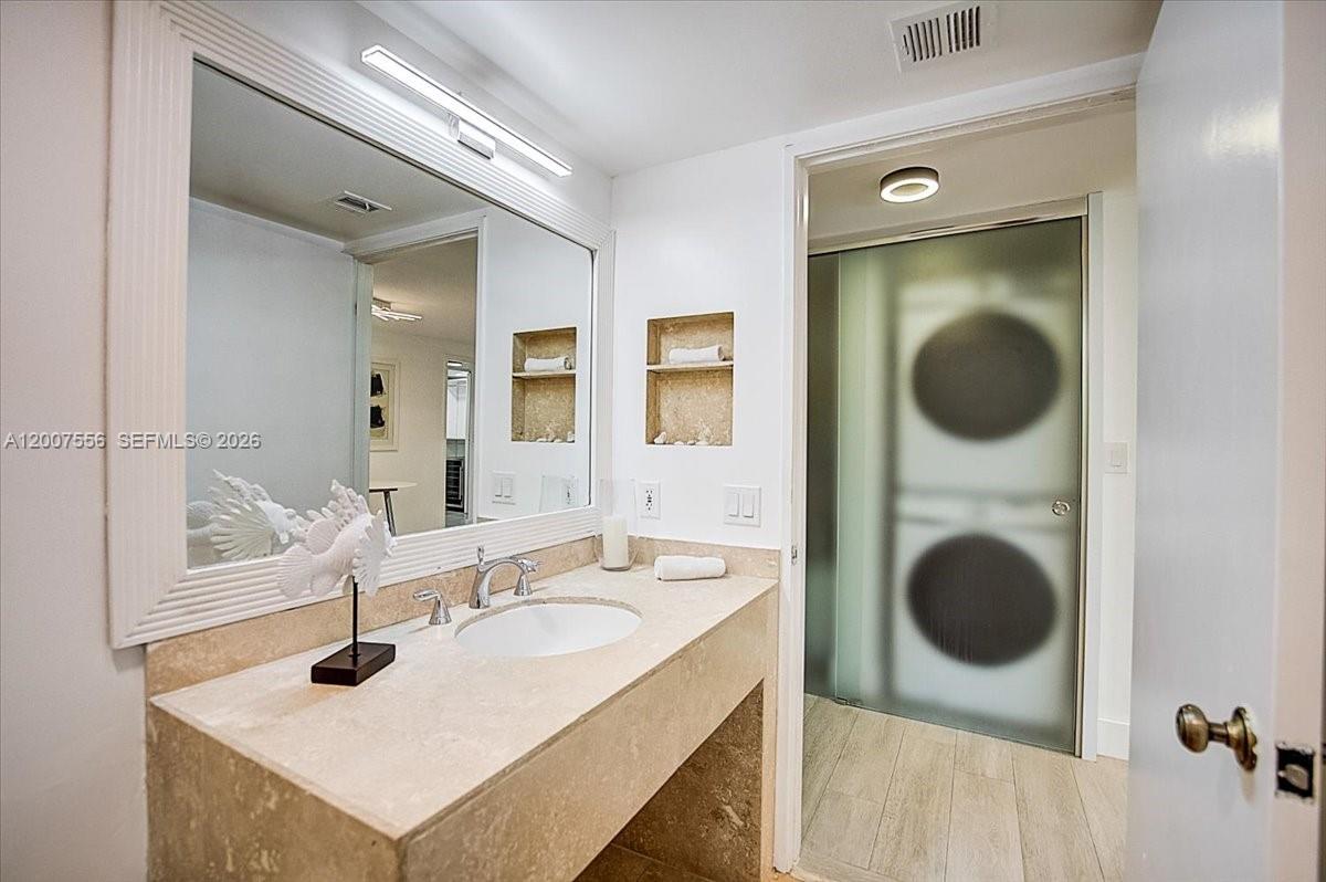 101 E Crandon Blvd #276, Key Biscayne FL 33149