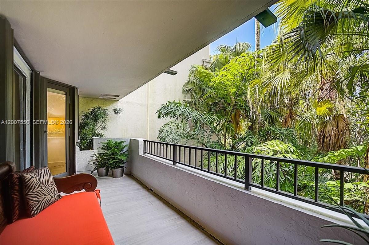 101 E Crandon Blvd #276, Key Biscayne FL 33149
