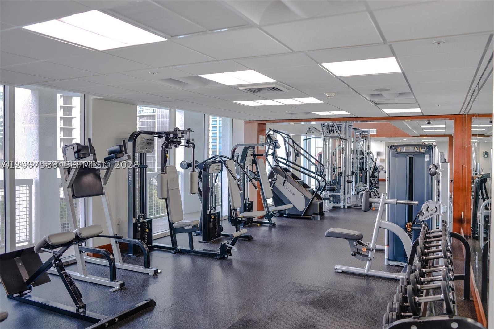 31 SE 5th St #3002, Miami FL 33131