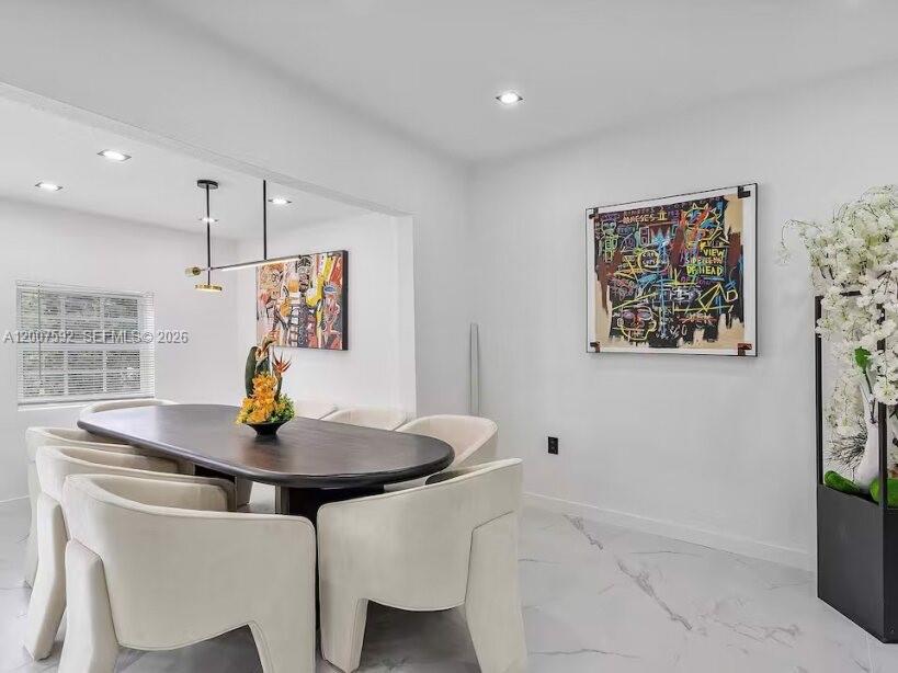 545 NW 52nd St, Miami FL 33127