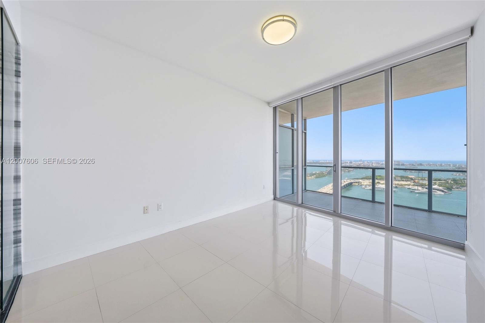 1100 Biscayne Blvd #4402, Miami FL 33132