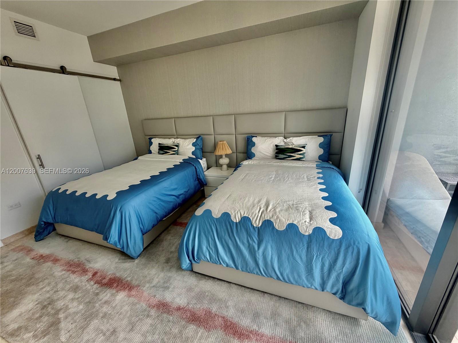 88 SW 7th St #1109, Miami FL 33130
