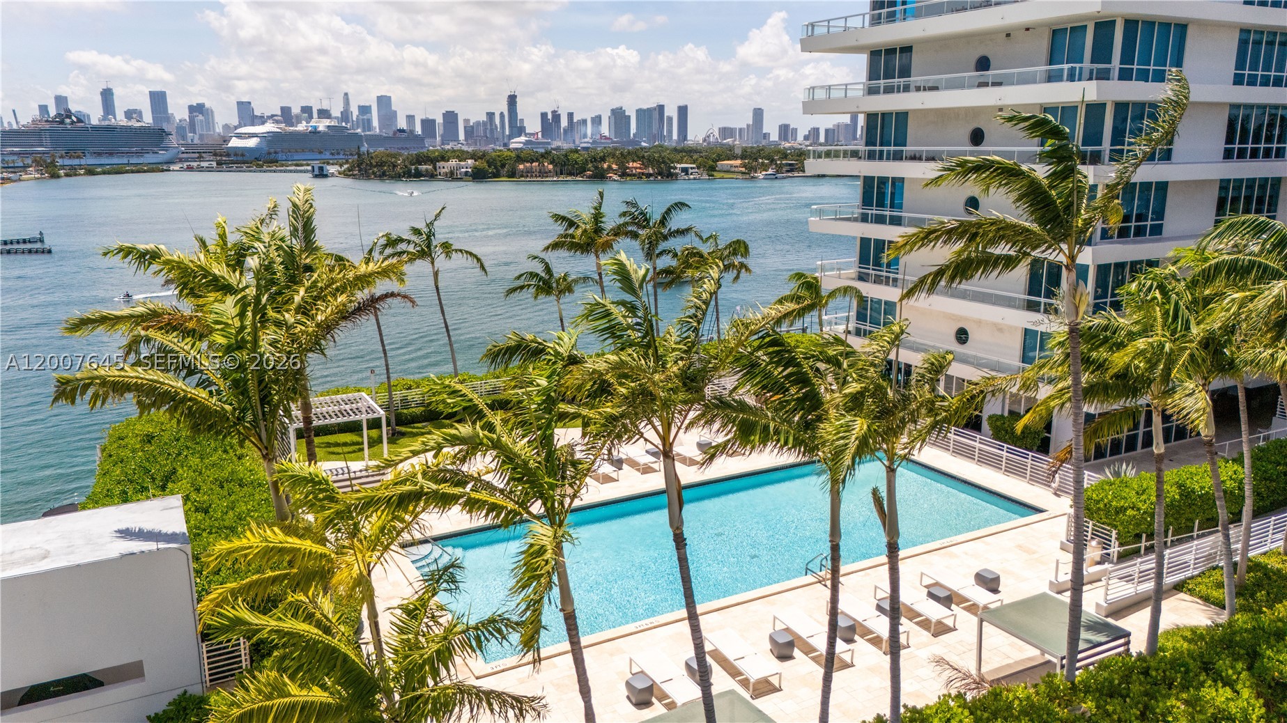 540 West Ave #2112, Miami Beach FL 33139