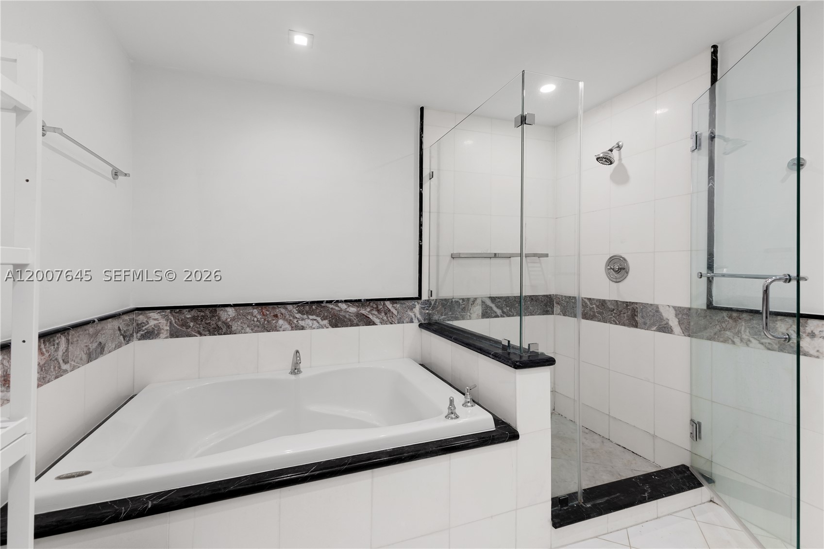 540 West Ave #2112, Miami Beach FL 33139