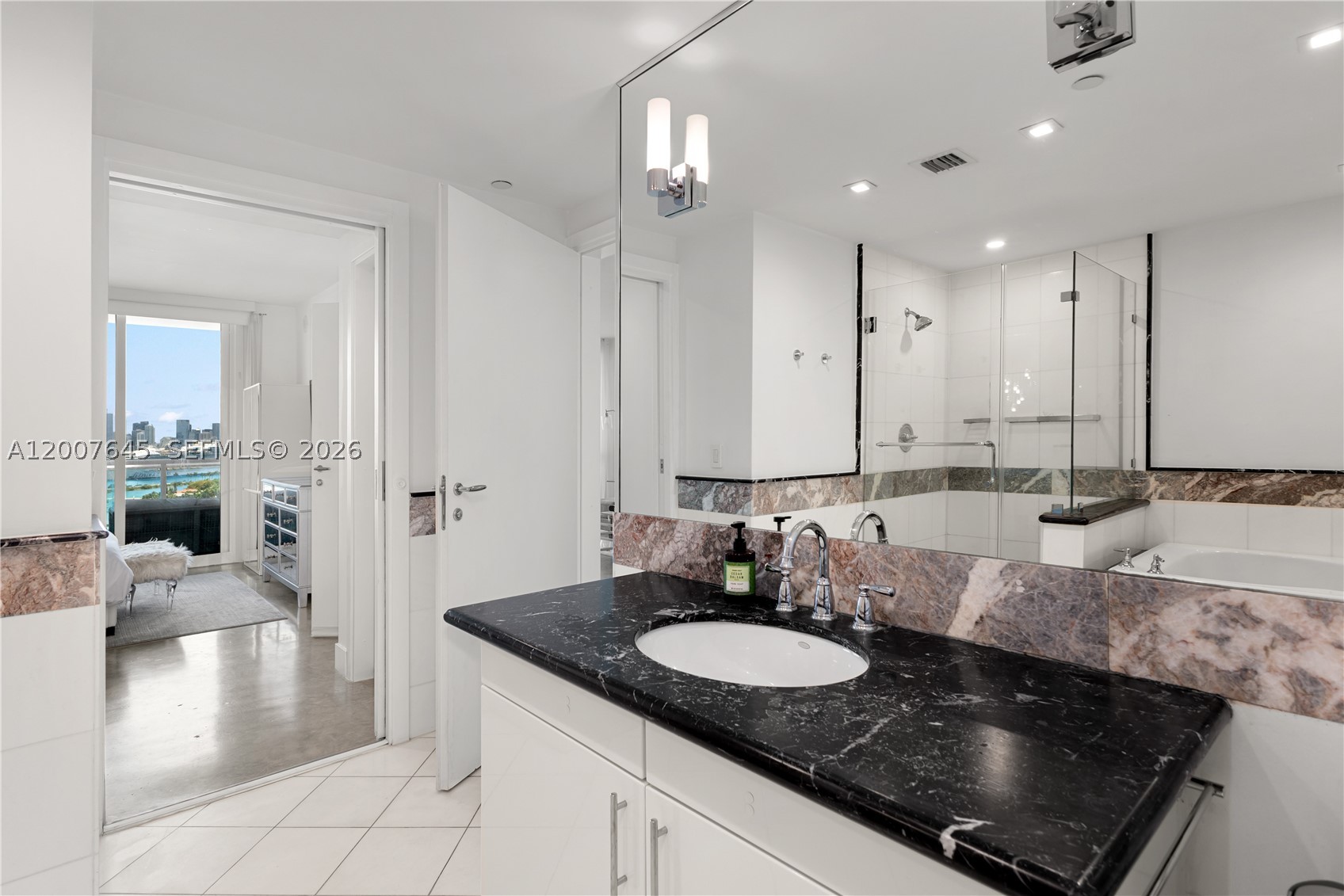 540 West Ave #2112, Miami Beach FL 33139