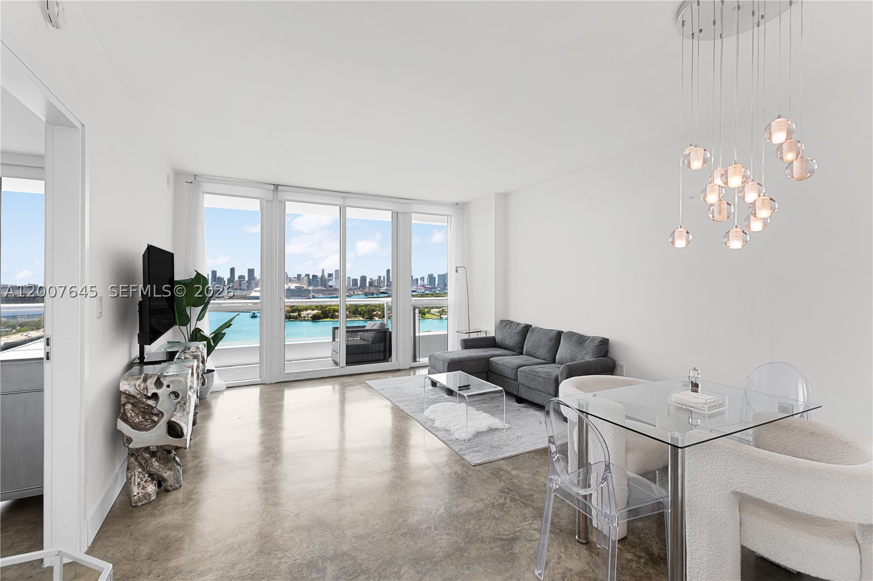 540 West Ave #2112, Miami Beach FL 33139