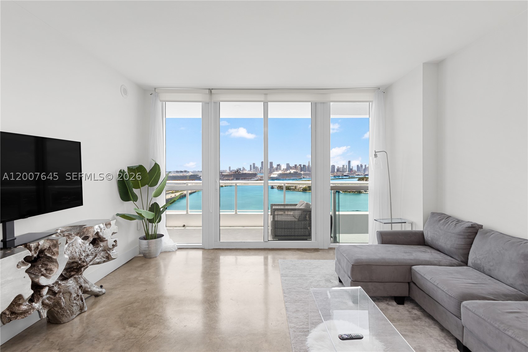 540 West Ave #2112, Miami Beach FL 33139