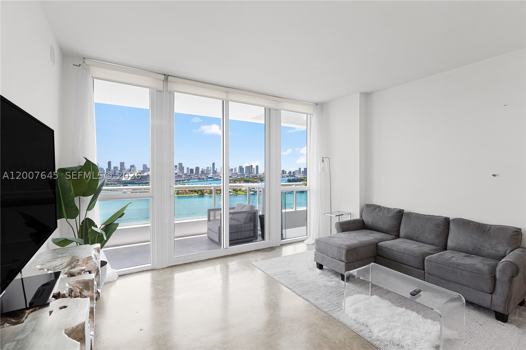 540 West Ave #2112, Miami Beach FL 33139