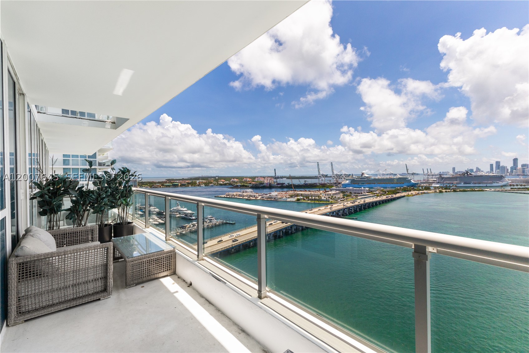 540 West Ave #2112, Miami Beach FL 33139
