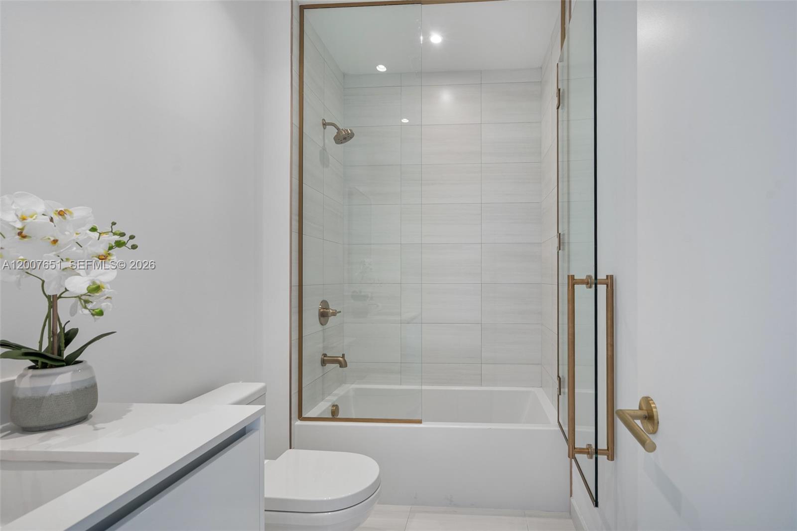 2655 S Bayshore Dr #1911, Coconut Grove FL 33133