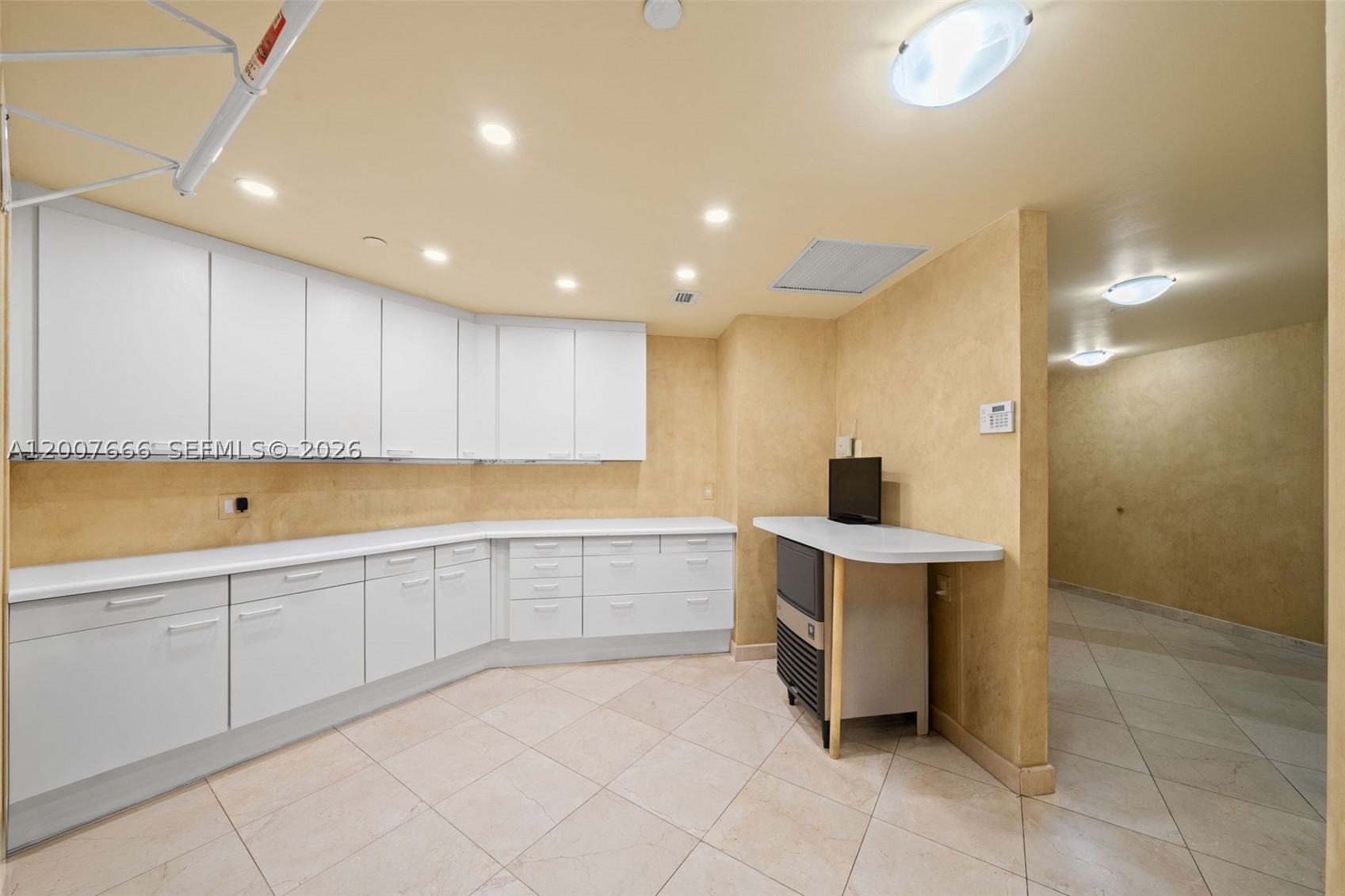 9999 Collins Ave #6G, Bal Harbour FL 33154