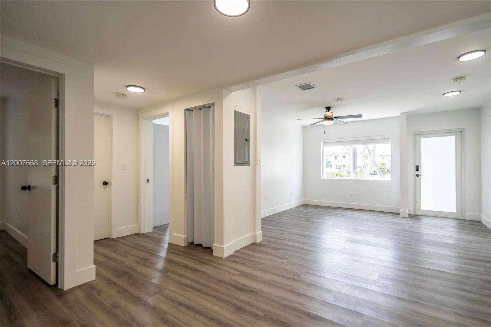 725 81st St #2, Miami Beach FL 33141