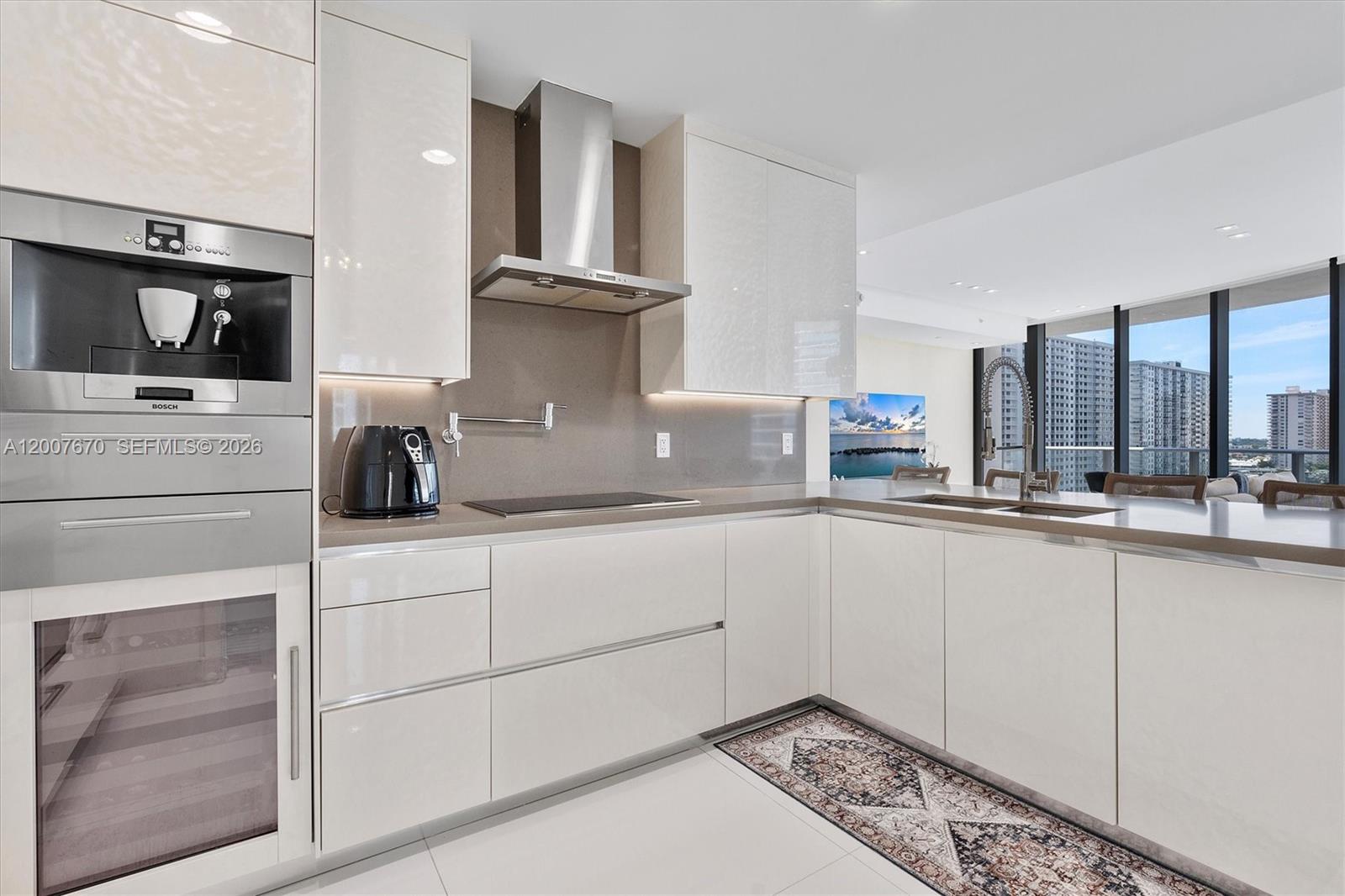 17475 Collins Ave #504, Sunny Isles Beach FL 33160
