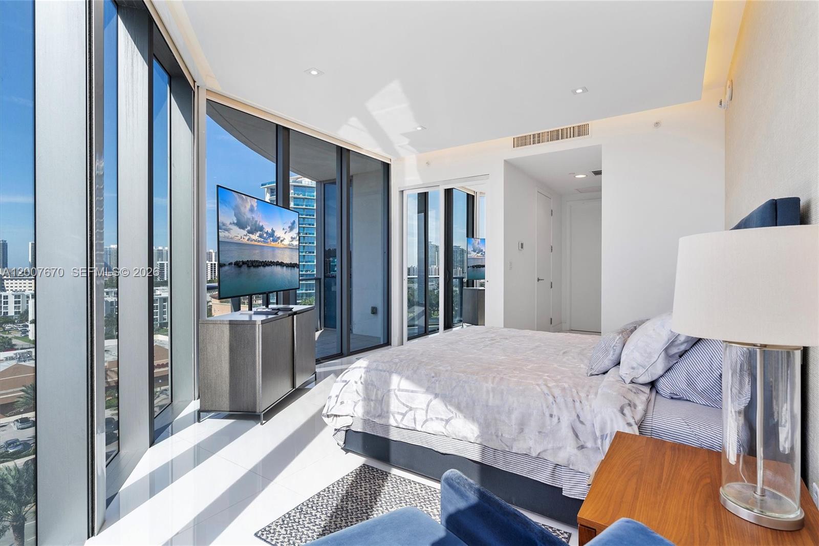 17475 Collins Ave #504, Sunny Isles Beach FL 33160