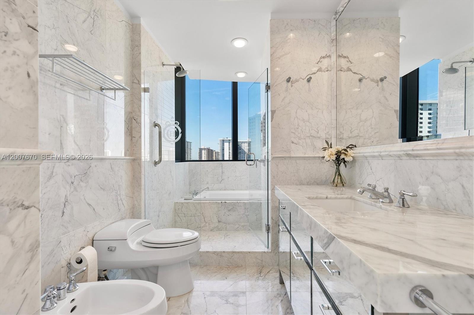 17475 Collins Ave #504, Sunny Isles Beach FL 33160