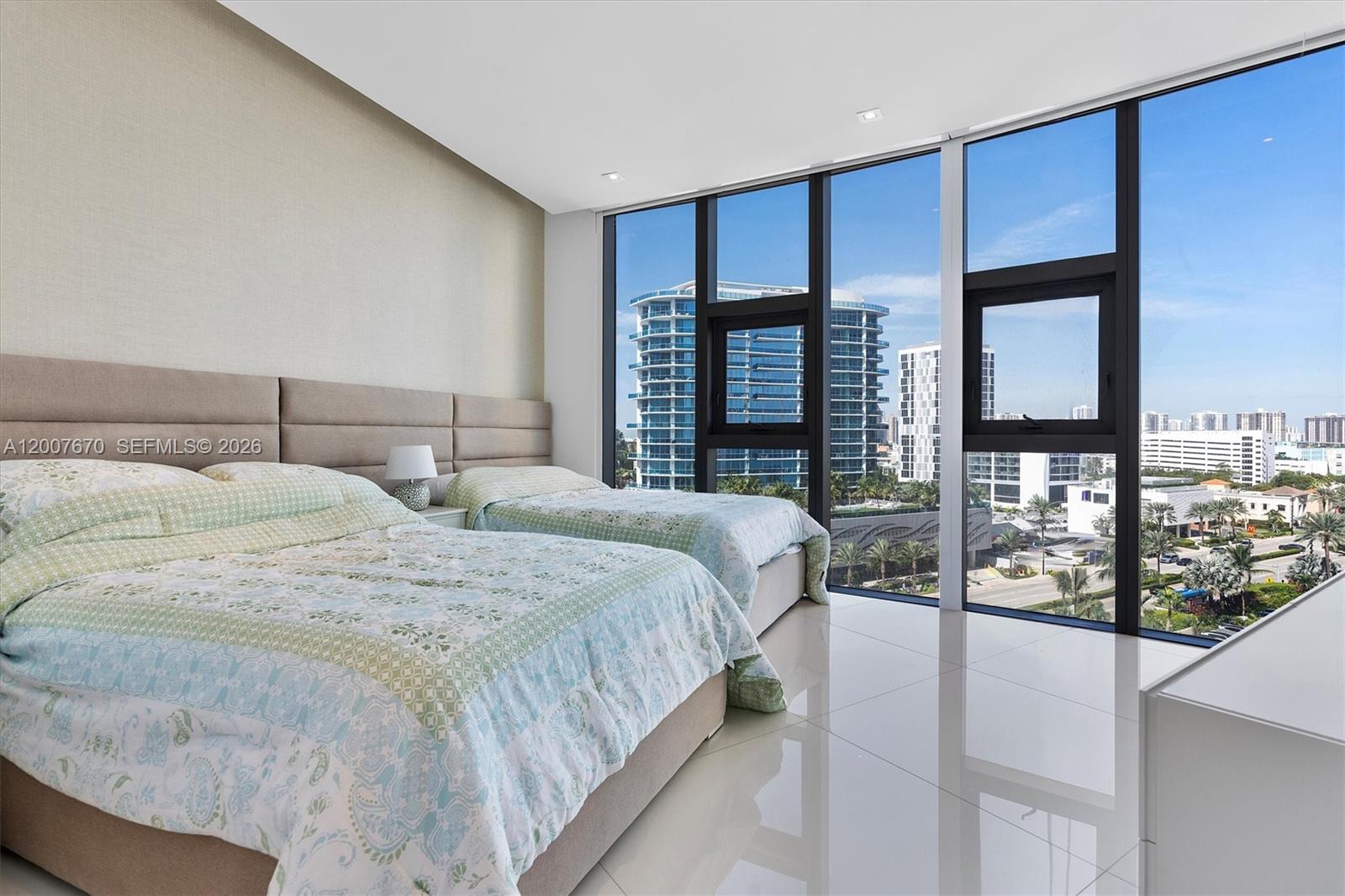17475 Collins Ave #504, Sunny Isles Beach FL 33160