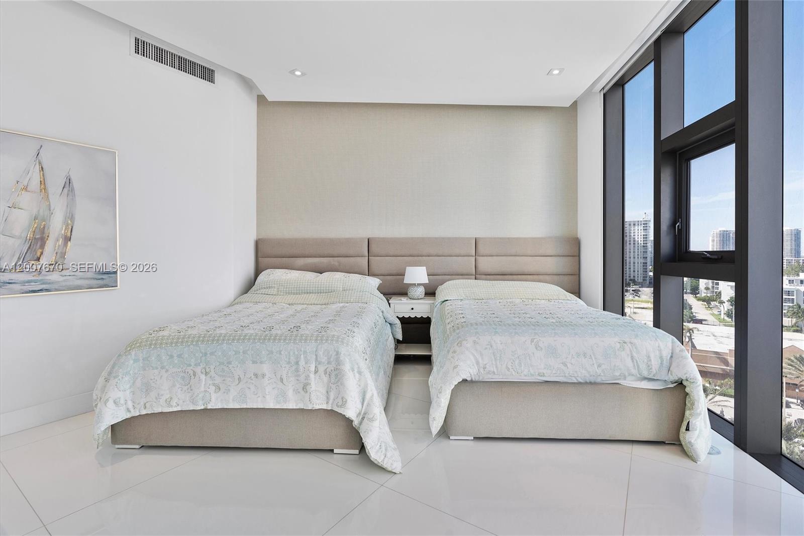 17475 Collins Ave #504, Sunny Isles Beach FL 33160
