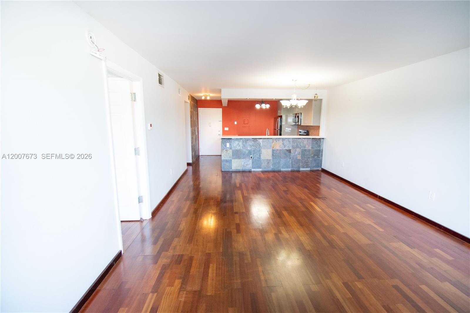 110 S Shore Dr #5B, Miami Beach FL 33141