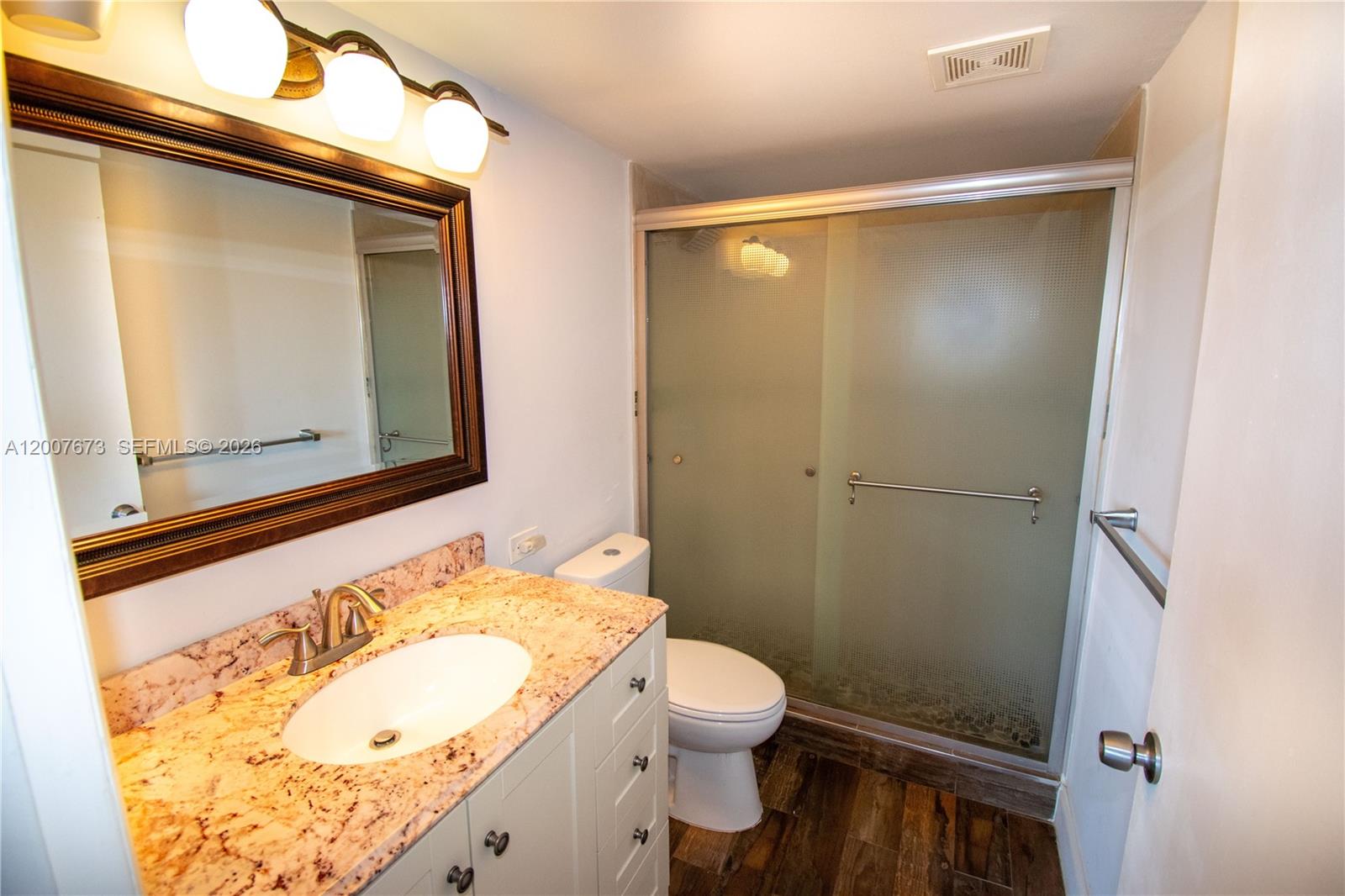110 S Shore Dr #5B, Miami Beach FL 33141