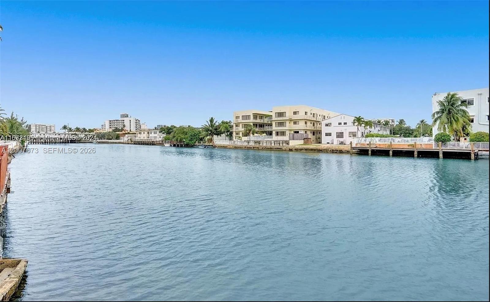 110 S Shore Dr #5B, Miami Beach FL 33141
