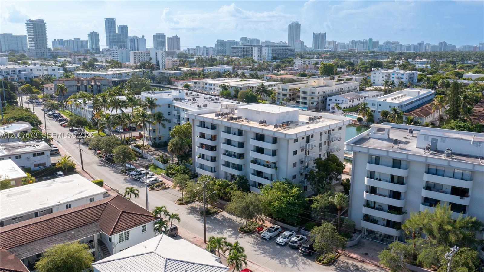 110 S Shore Dr #5B, Miami Beach FL 33141
