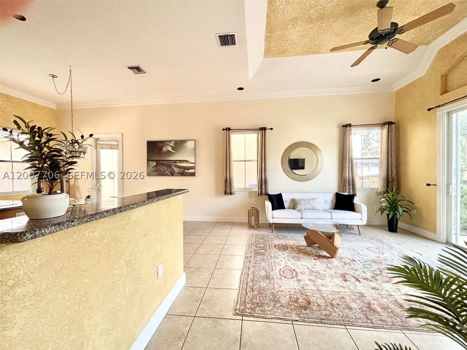 1141 Waterside Ln, Hollywood FL 33019