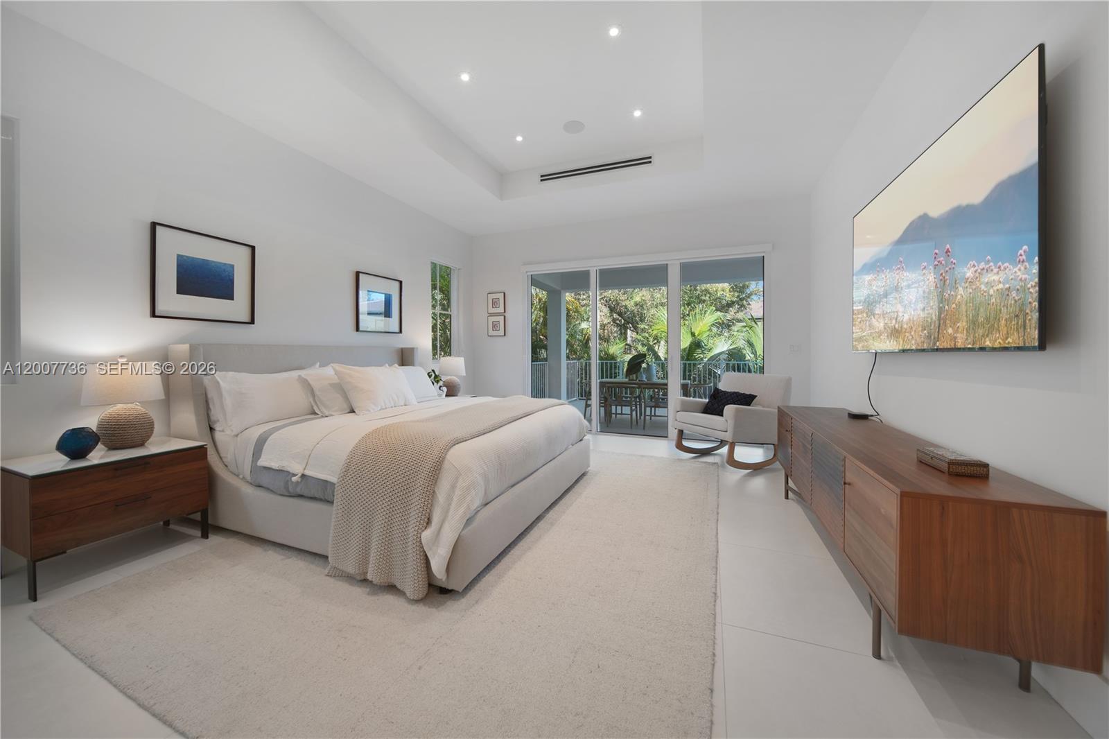 6901 Veronese St, Coral Gables FL 33146