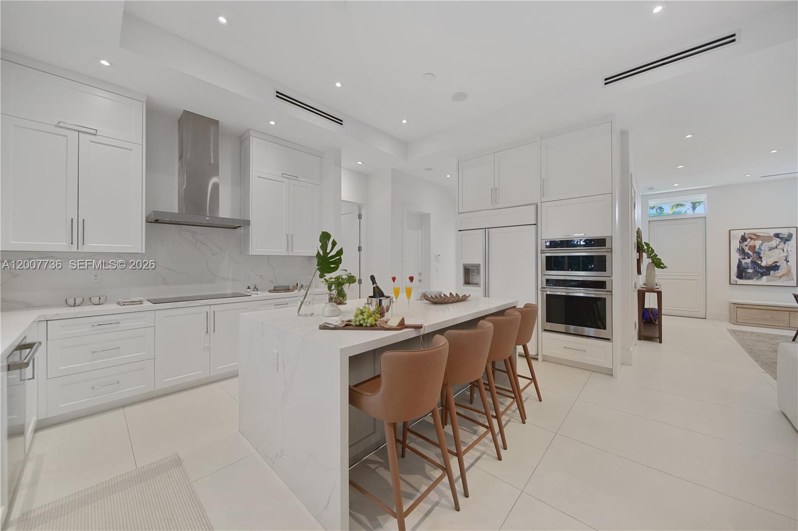 6901 Veronese St, Coral Gables FL 33146