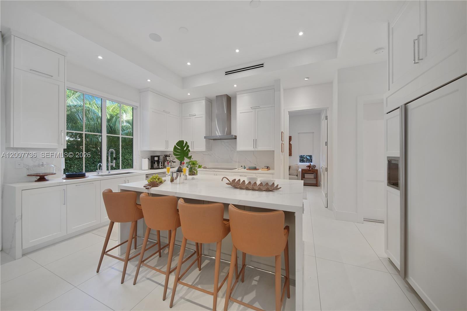 6901 Veronese St, Coral Gables FL 33146