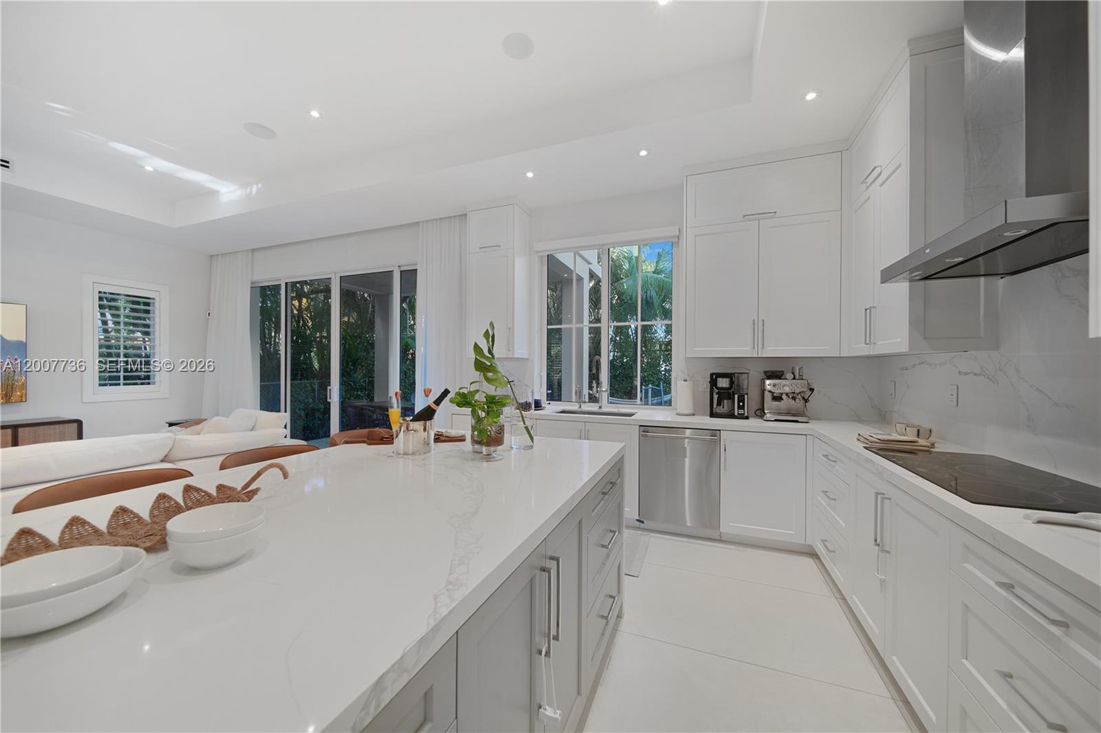 6901 Veronese St, Coral Gables FL 33146